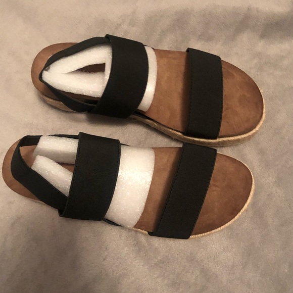 STEVE MADDEN ESPADRILLES (madden girl) - Picture 2 of 5